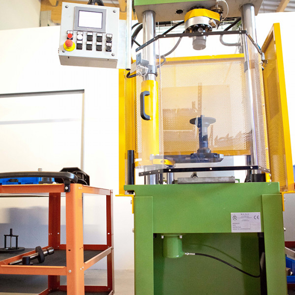 Centrum montażu przekładni i motoreduktorów Centrum montażu przekładni i motoreduktorów